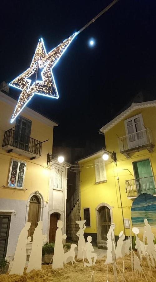 Casa Vacanze Piazza Apartment 2 Sant'Andrea di Conza Екстериор снимка